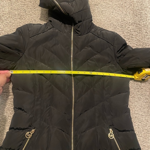 MICHAEL Michael Kors black puffer coat - Picture 11 of 11
